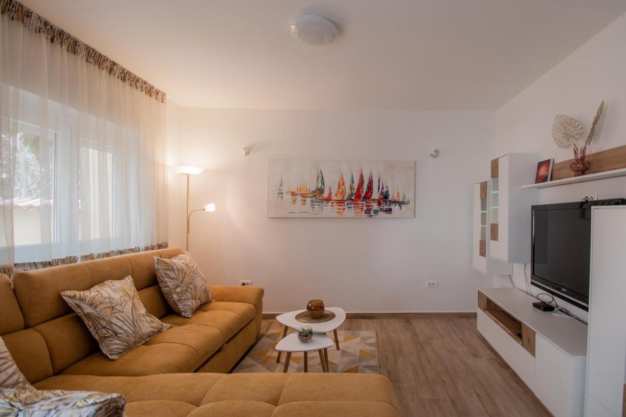 Apartment Matija Zadar Exterior photo